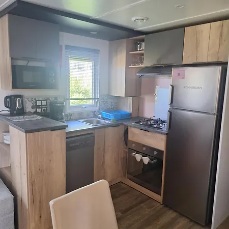 Mh 535 Equipe 3 1 Sdb Dans 4 Etoiles Campsite